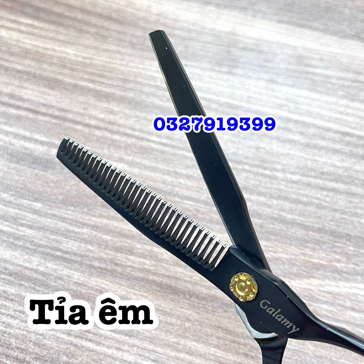 Kéo cắt tóc Nhật Galamy đen 5 sao 6.0