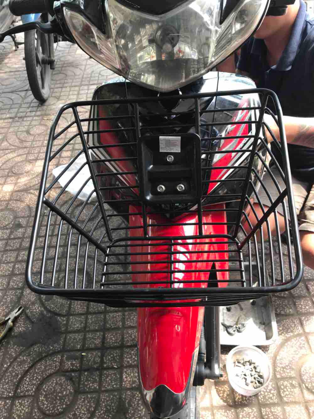 Sirius tank with black stripes, thick product quality, good model for Sirius tank