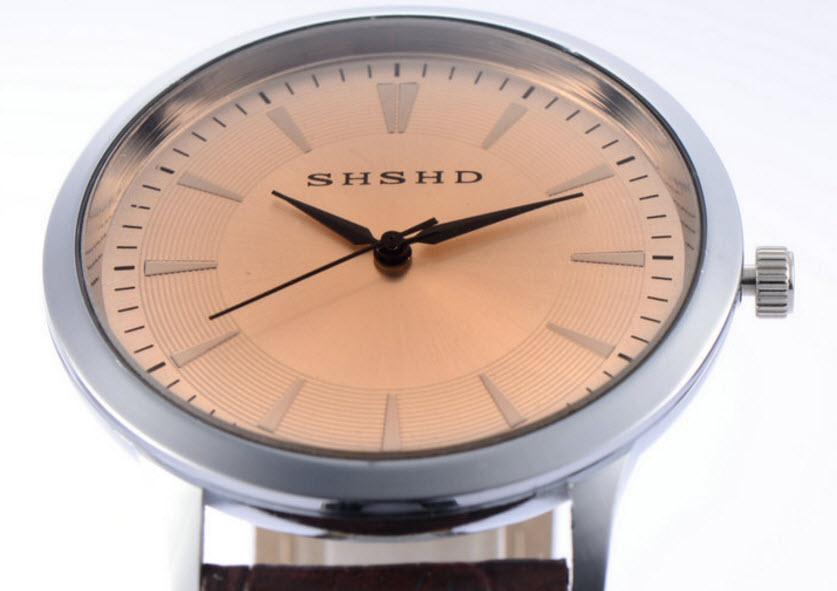 (Extra gift 1 tablets battery worth 20K) clock male face reflective Brown personality