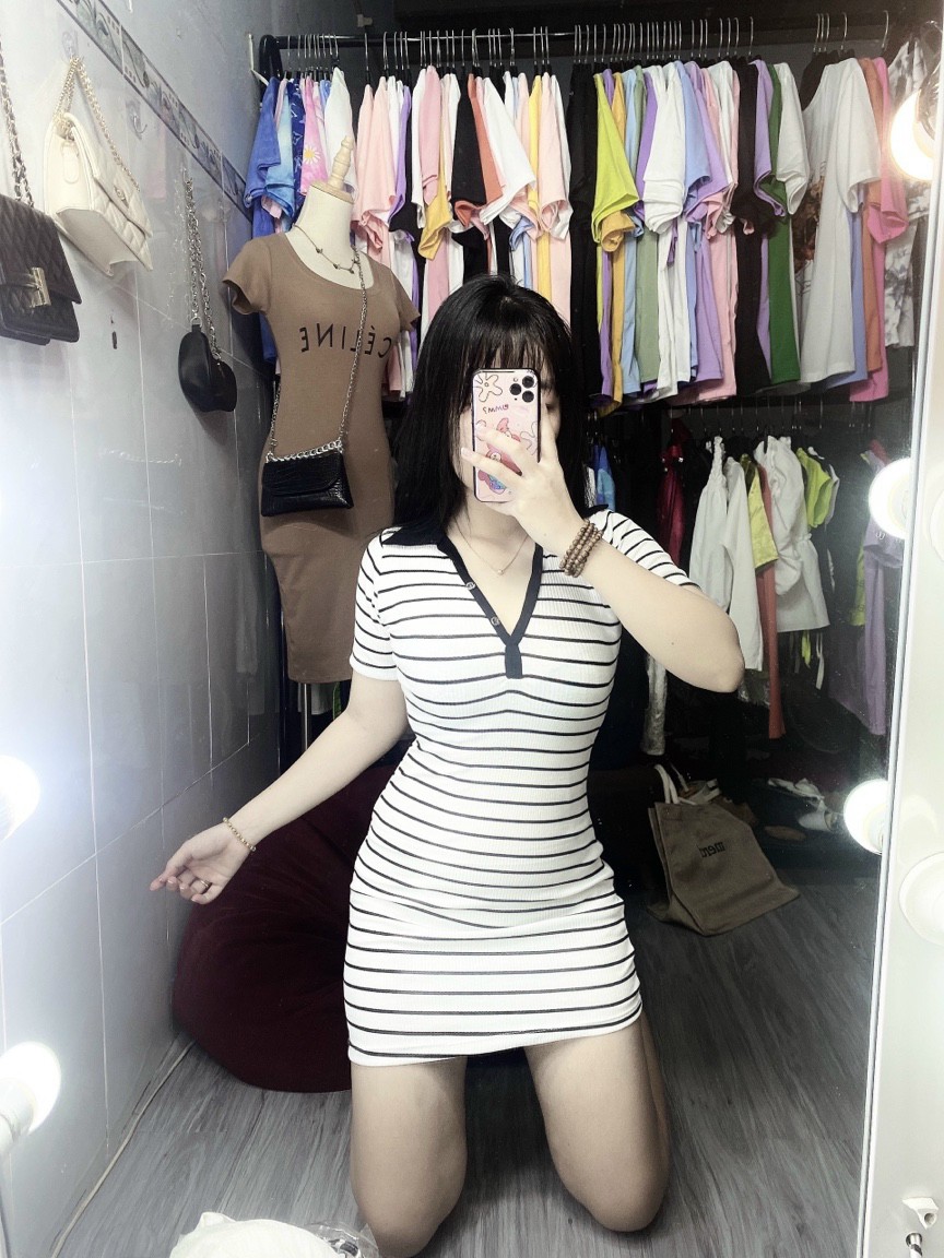 Đầm kẻ sọc mẫu mới