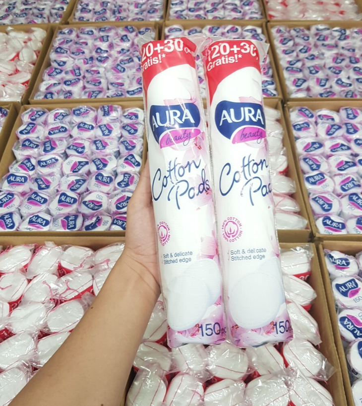 Bông tẩy trang Aura được làm từ 100% Cotton thiên nhiên, rất dai và mềm mại, mịn màng cho da. Bông Tẩy Trang Aura 150 Miếng Cotton Beauty Cotton Pads Bông tẩy trang Aura không xù, Bông tẩy trang siêu dai, mềm mịn