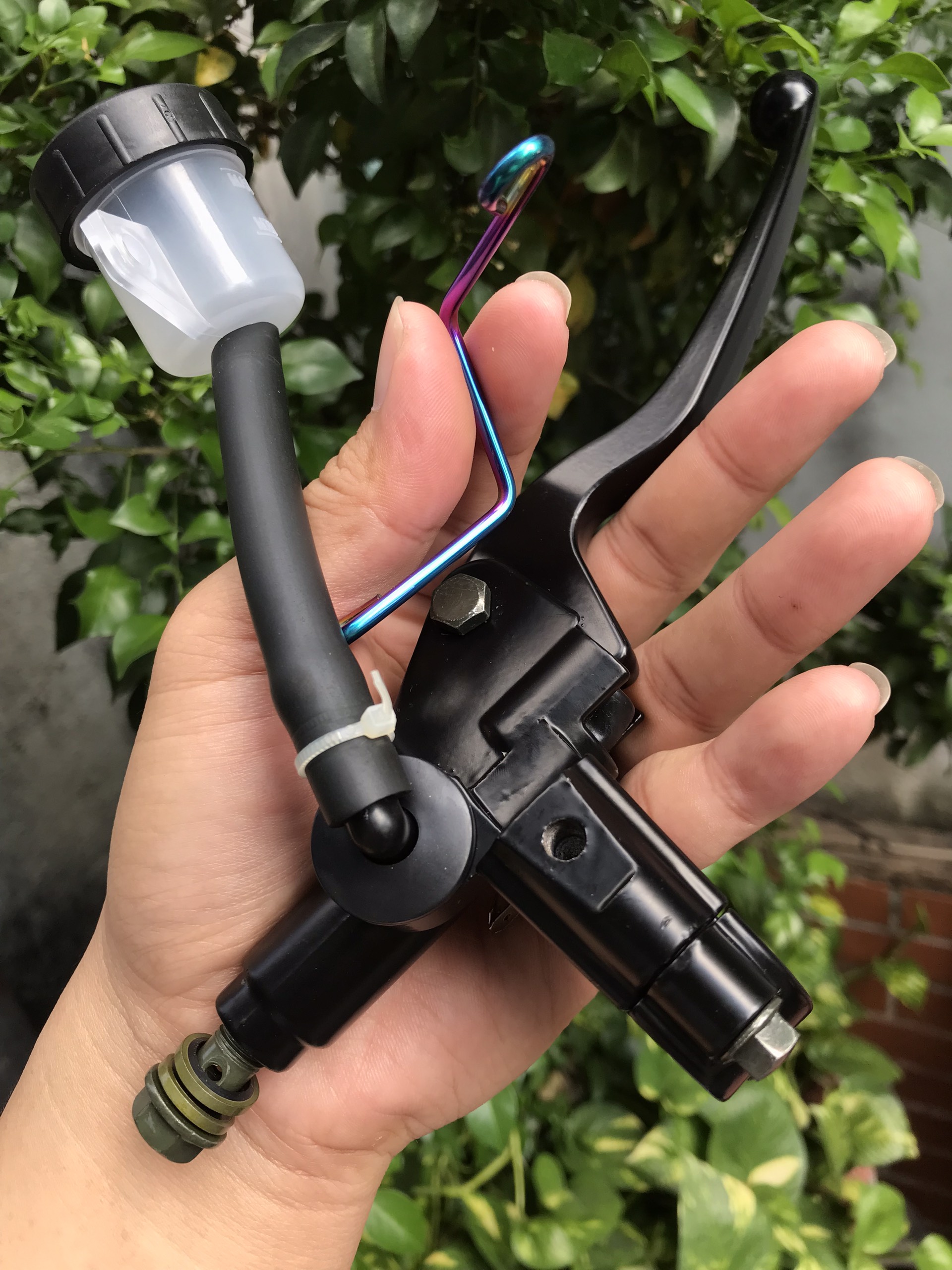 Tay thắng bình dầu rời, Tay thắng Sirius bình dầu TẶNG KÈM BAS TITAN