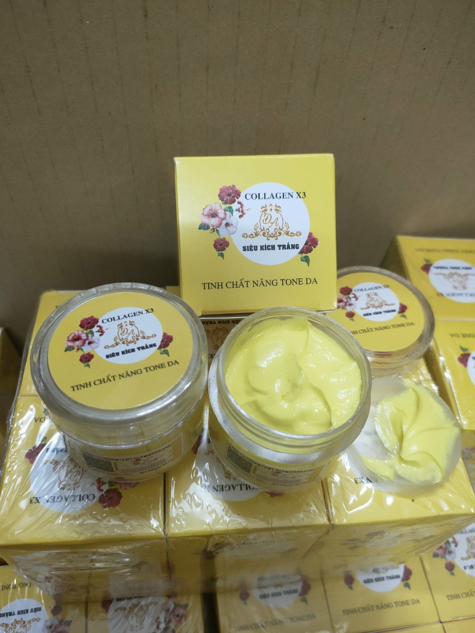 KÍCH TRẮNG X3 COLLAGEN