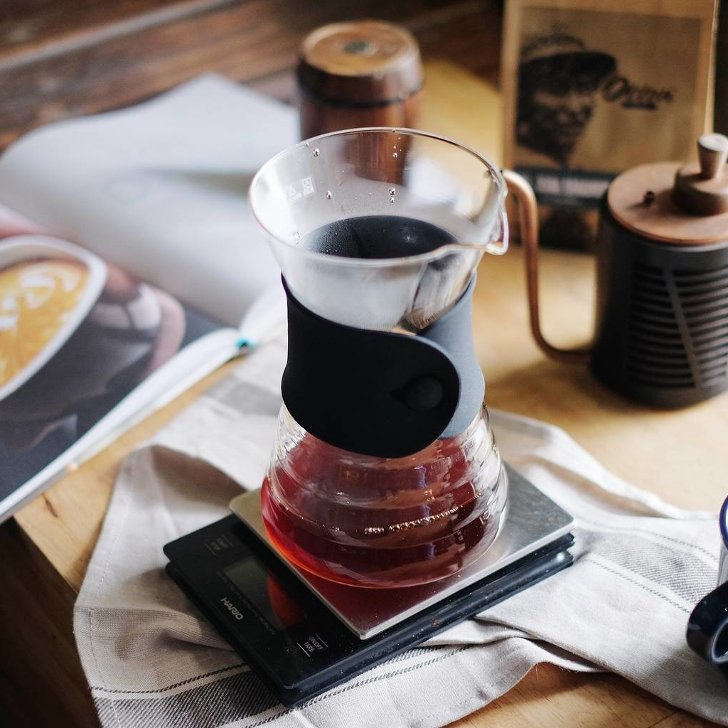 Bình Pha Cà Phê Nhỏ Giọt Hario V60 Drip Decanter 700ml