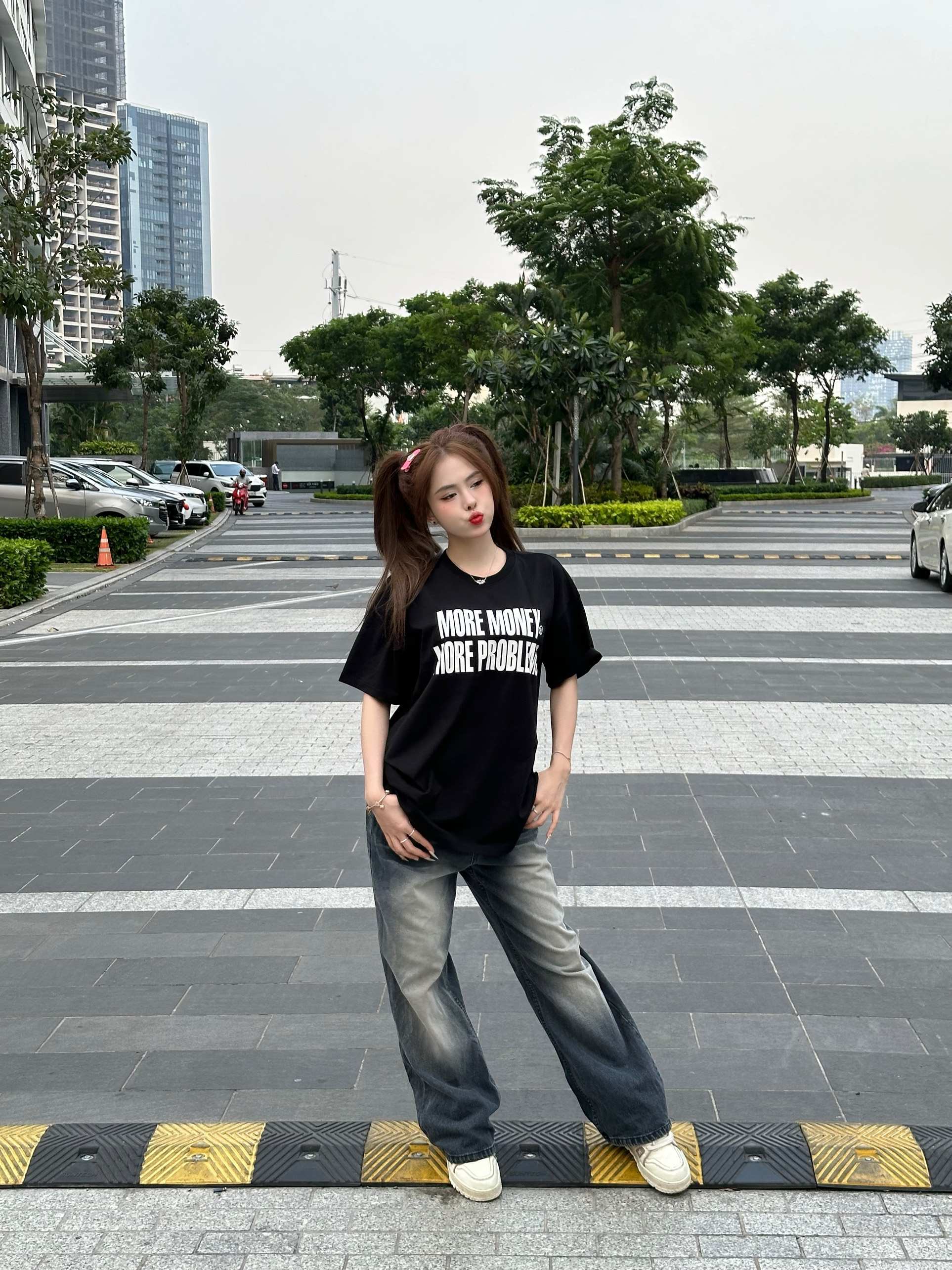 Áo Thun DirtyCoins More Money More Problems T-shirt