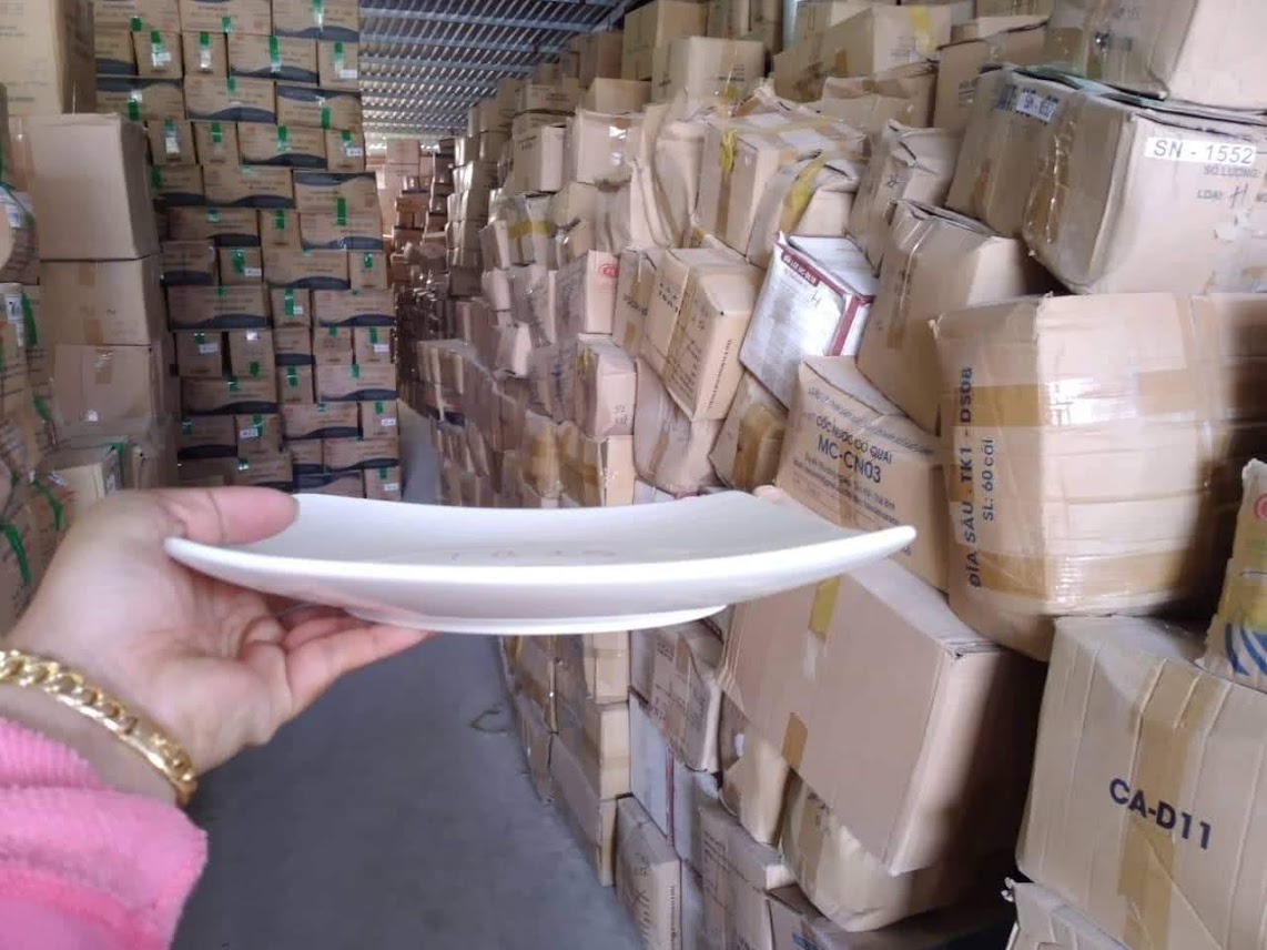 Dĩa sứ trắng cao cấp vuông 25cm