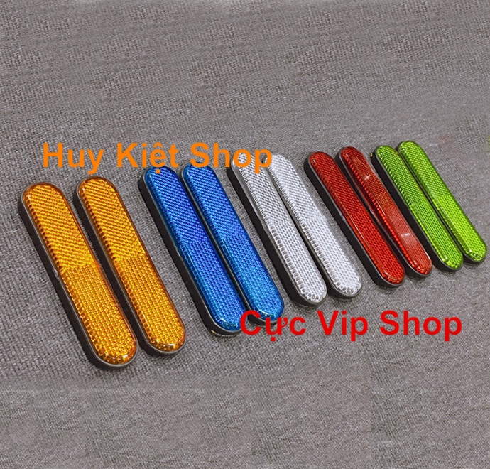 [HCM]Mắt Mèo Dạ Quang Dài Gắn Phuộc Trước MS1941