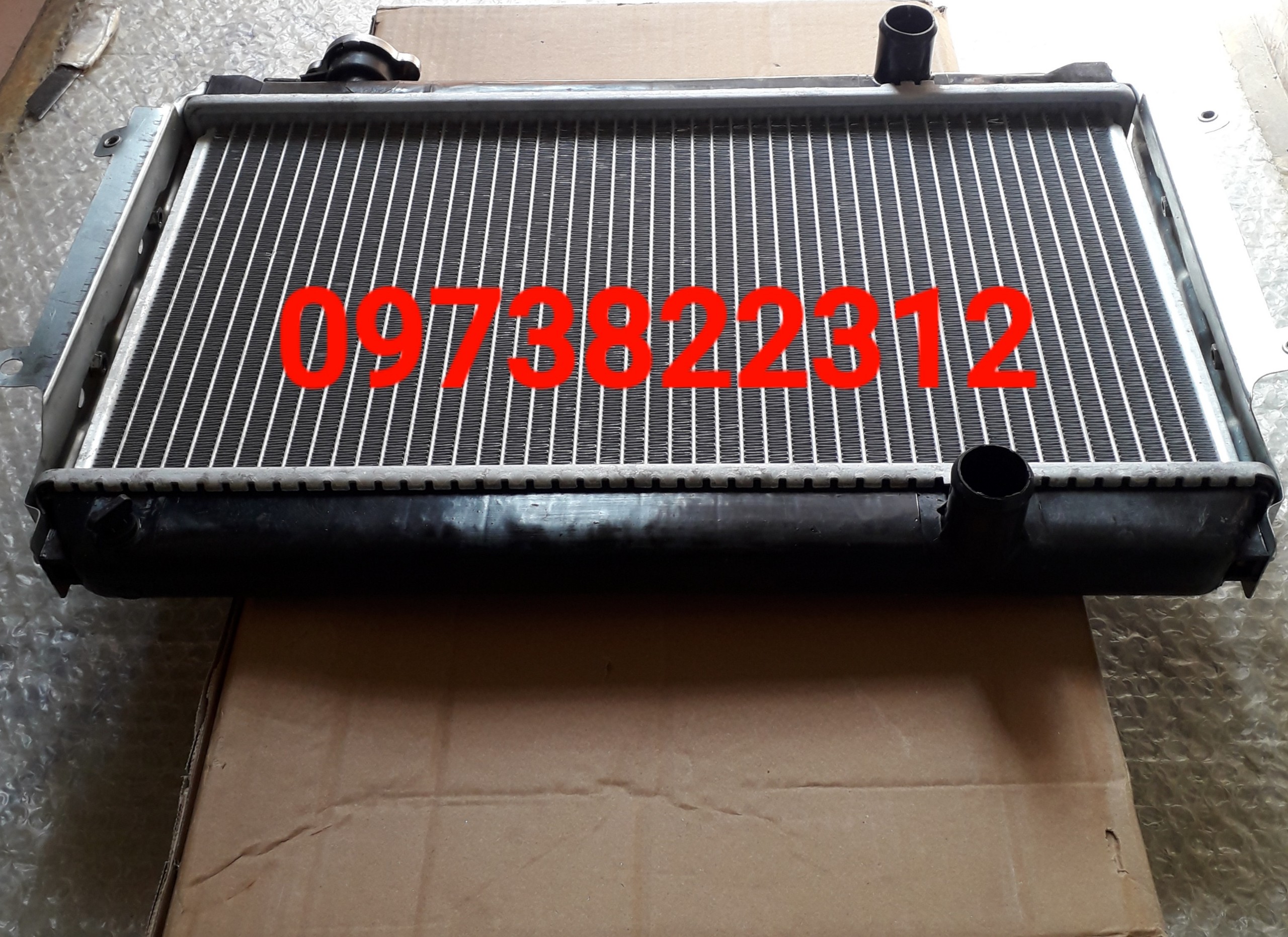 Két nước Su 5 Tạ ( Giá 1 Chiếc )