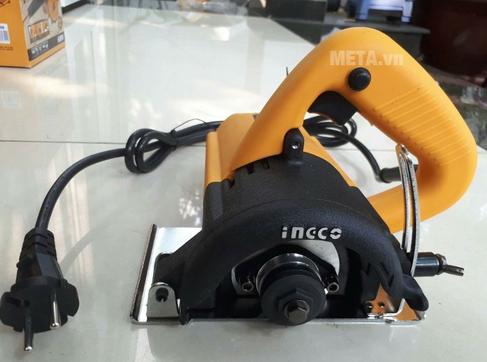 Máy cắt đá 1400 W hiệu Ingco MC14008