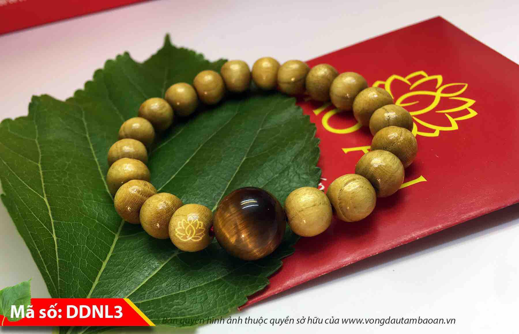 Vòng dâu tằm dành cho nữ. Đính đá mệnh