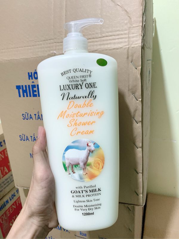 (COMBO 2 CHAI) Sữa Tắm livy 1200ml- Sữa Tắm -sữa tắm chính hãng - Sữa Tắm Nhập Khẩu - Sữa Tắm Cao Cấp Thái Lan - sữa tắm hương nước hoa - sữa tắm trắng da -Làm đẹp - Chăm sóc cá nhân -Tắm & Chăm sóc cơ thể
