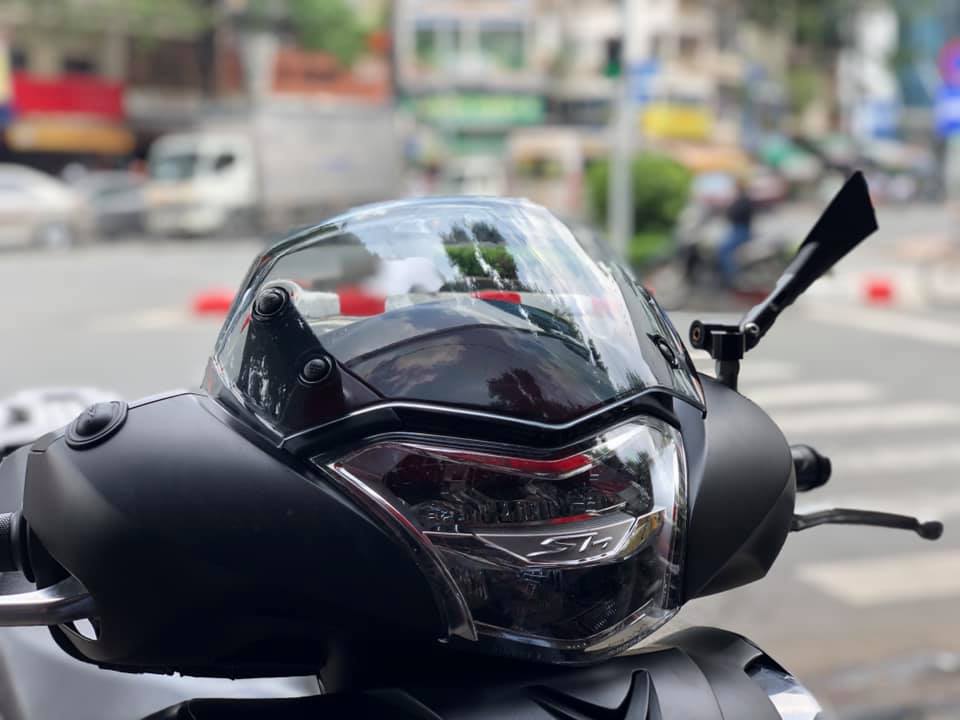 Kính chắn gió cho SHVN đời 2017 - 2019 Zhipat (240001)