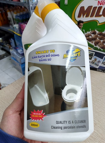 Smart TS- Nước tẩy rửa làm sạch đồ dùng bằng sứ như chậu rửa, bồn cầu... siêu nhanh, siêu sạch chai 500ml, Công ty đã ra mẫu mới chai dẹt.