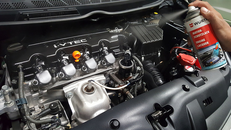 Chai Xịt Phủ Bóng Bảo Vệ Khoang Động Cơ Wurth Engine Protective 400ML