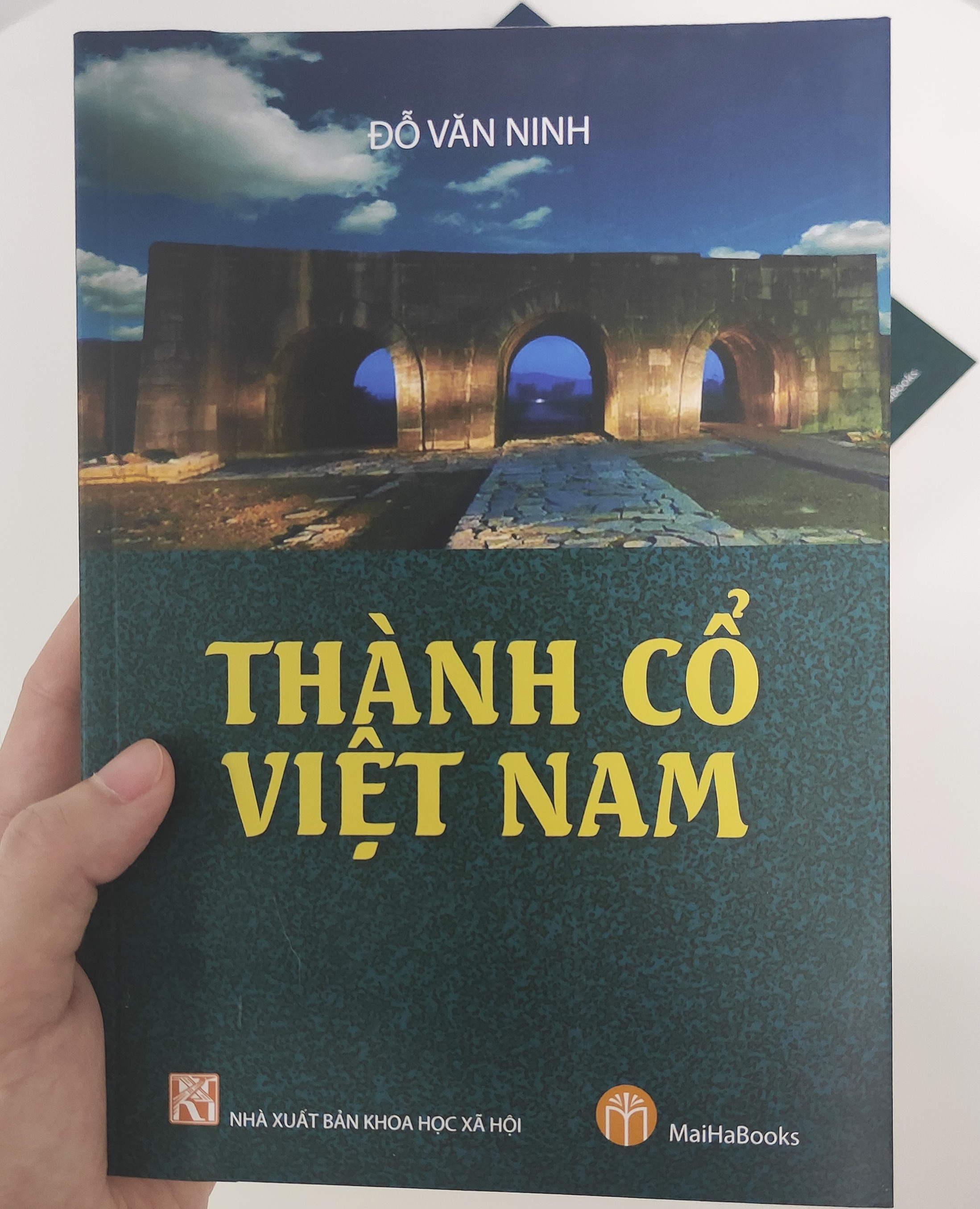 Thành cổ Việt Nam