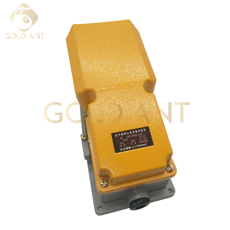 Công tắc đạp chân