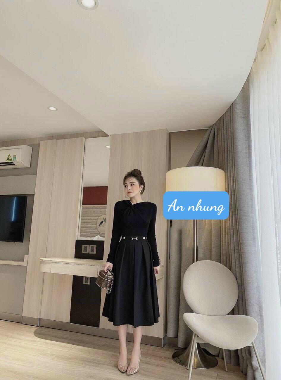 Chân váy công sở - dáng xòe - xếp ly