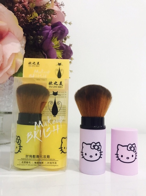 [HCM]Cọ Trang Điểm Má Hồng Hello Kitty Make Up Brush