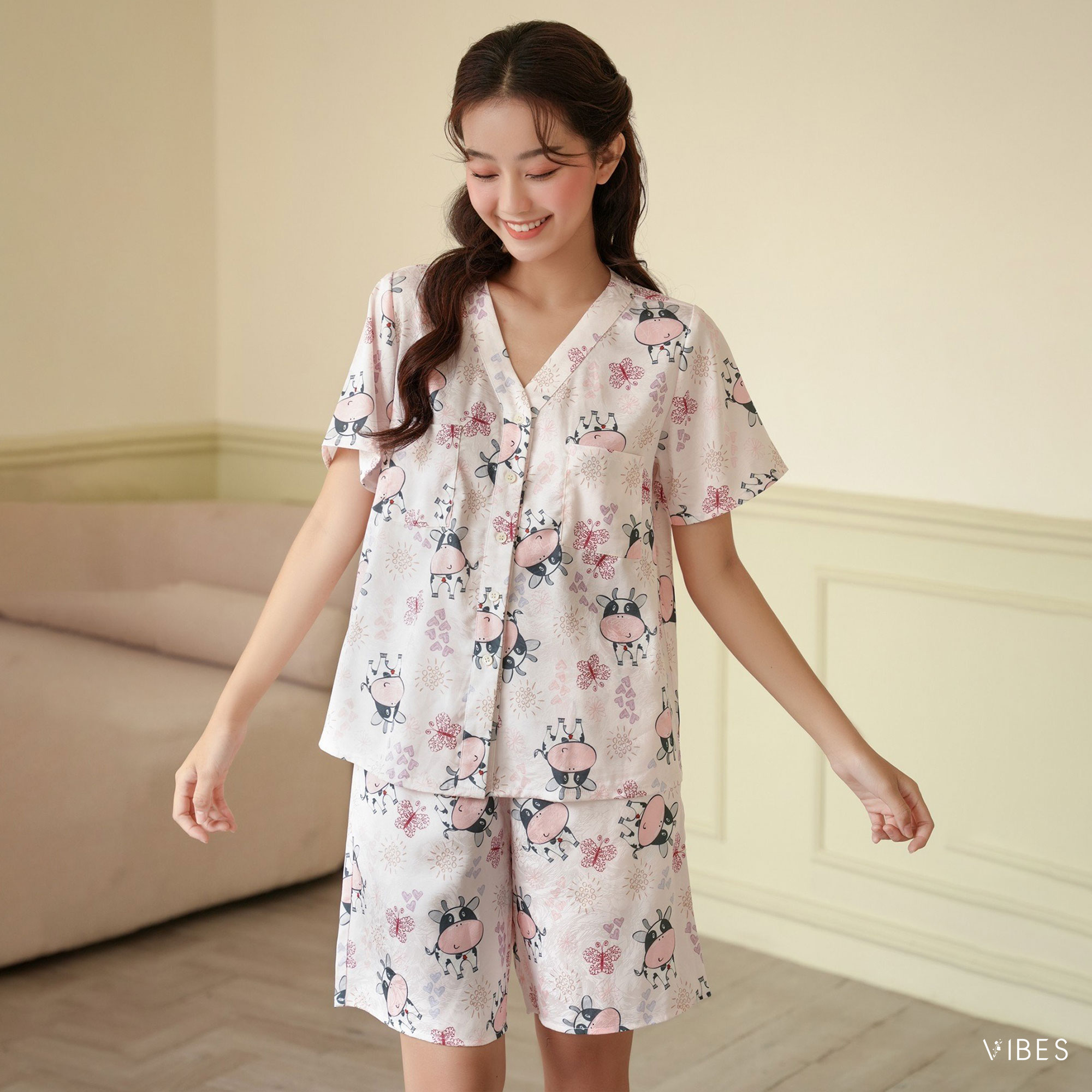 VIBES Pijama lửng Lụa gấm Little Cow Py Set
