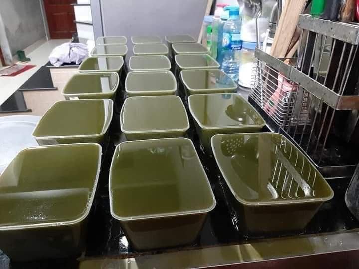 100gr bột lá thạch găng tự nhiên (tặng kèm vôi cục và hoa nhài)