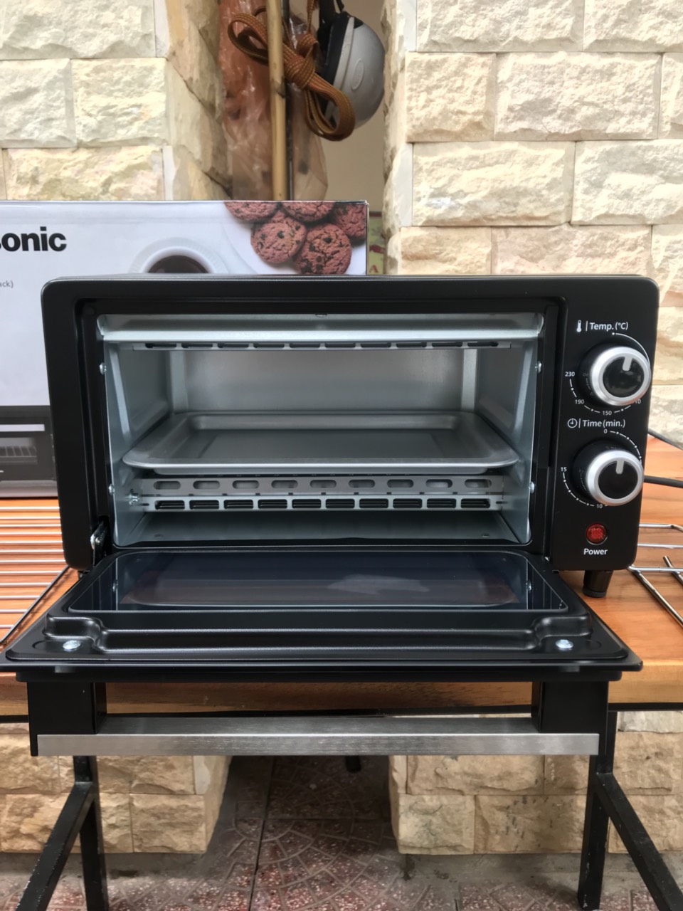 Lò nướng Panasonic NT-H900KRA 9 lít