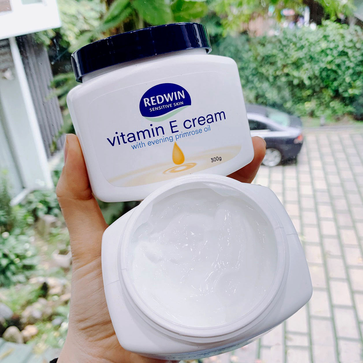 [Hàng Úc] [300g] Kem dưỡng da mềm mịn REDWIN Vitamin E Cream
