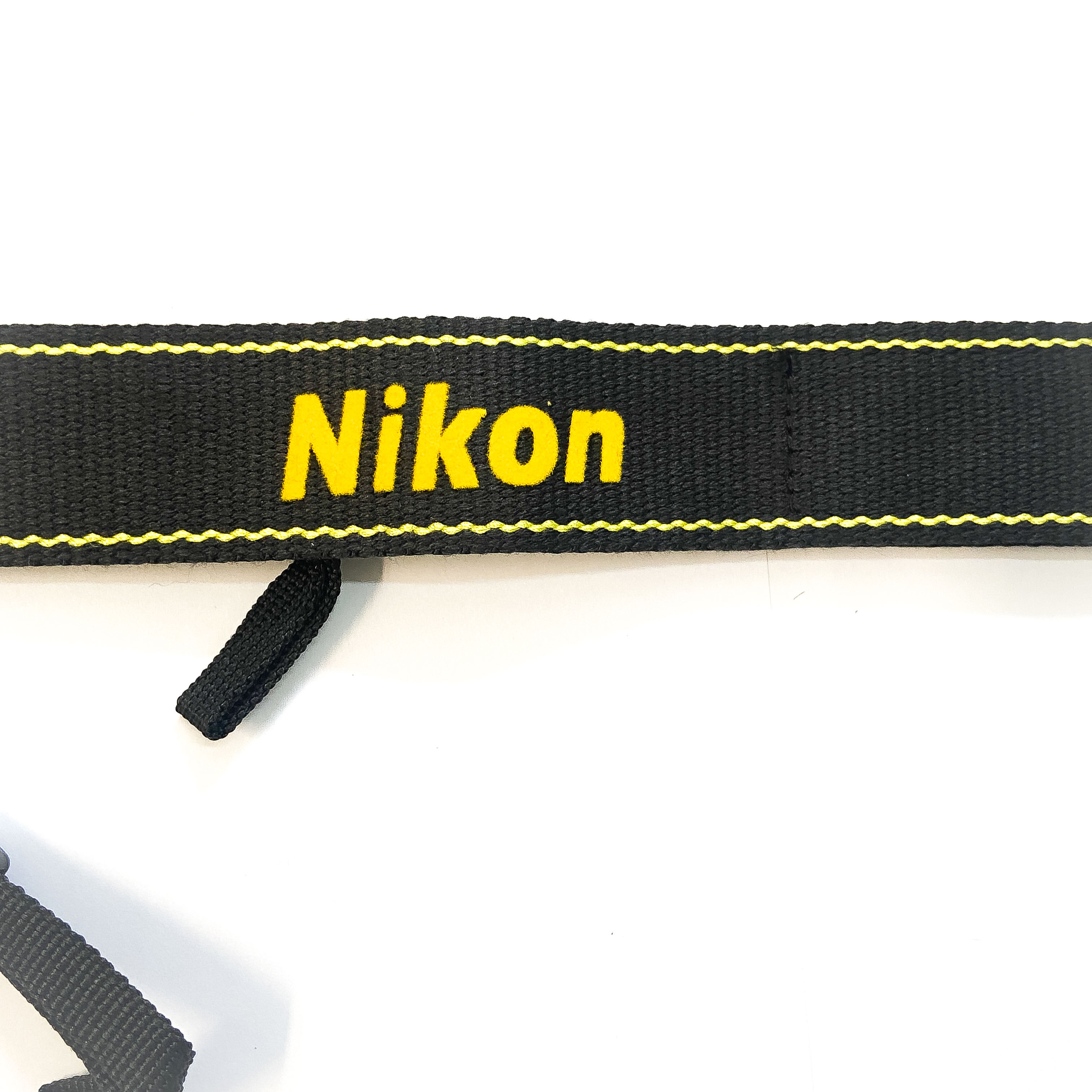 Dây đeo máy ảnh Nikon DSLR và Mirrorless thay thế