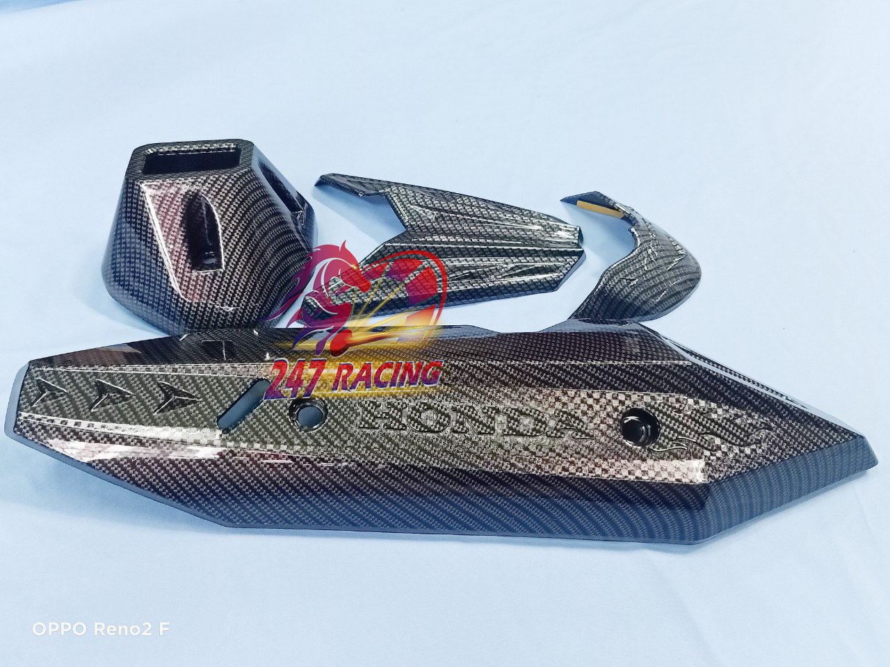 ComBo 4 món Gắn Vario, Click 2018-2019 Sơn CacBon Cao Cấp( Ốp Pô+chụp pô+ mỏ dè trước sau)