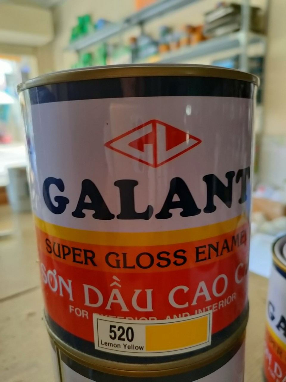 Sơn dầu cao cấp Galant lon 800ml 520 màu vàng