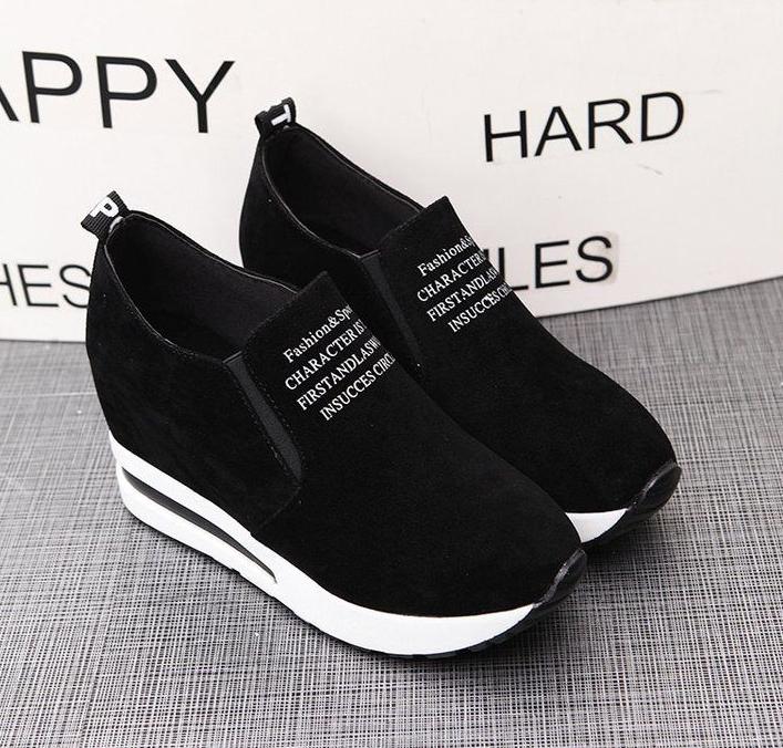 Giày Slip On Nữ Độn Đế 6cm Mã H71