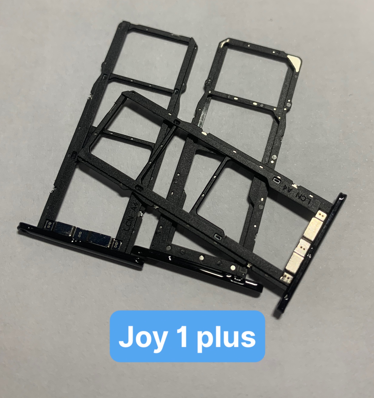 Khay sim Vsmart Joy 1 plus / Joy 1+