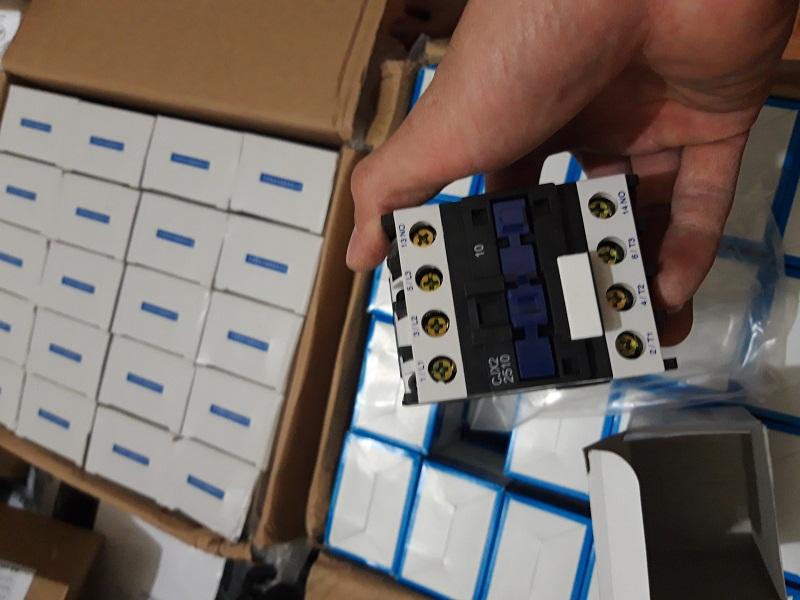 Contactor Khởi động từ CJX2 12A/220V (Đen)