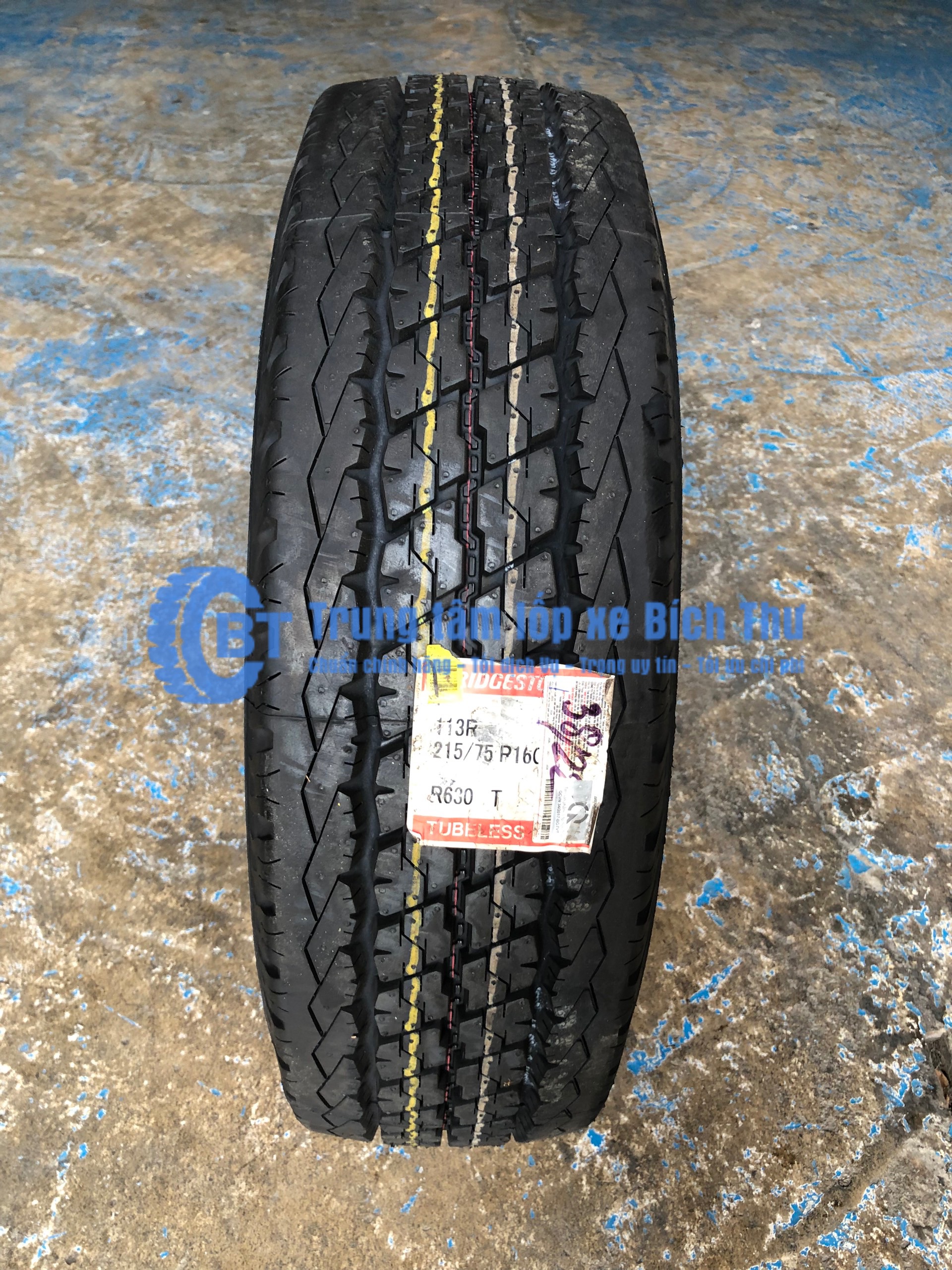 Lốp Bridgestone 215/75R16 R630
