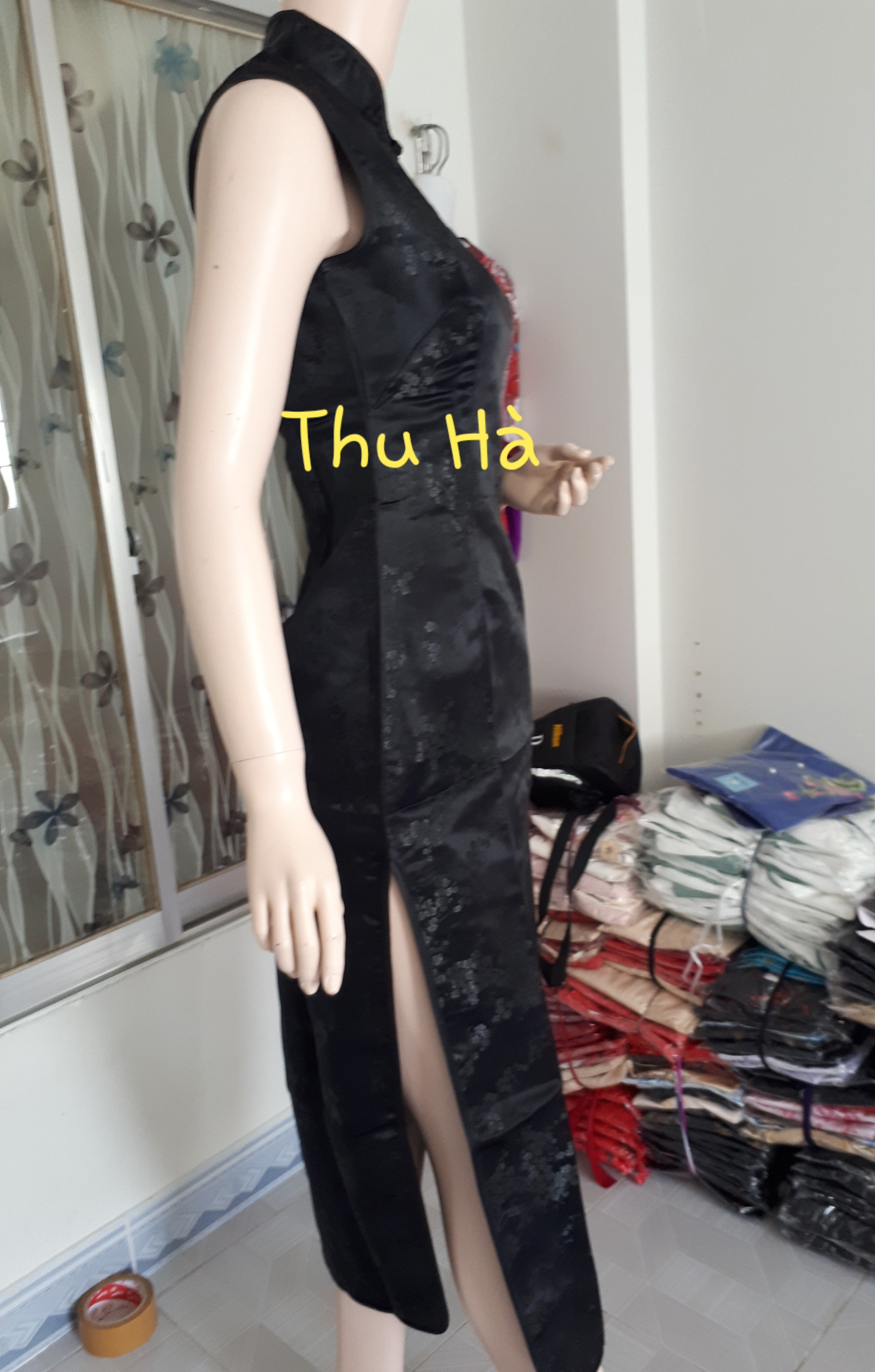 sườn xám cổ giọt nước kg tay