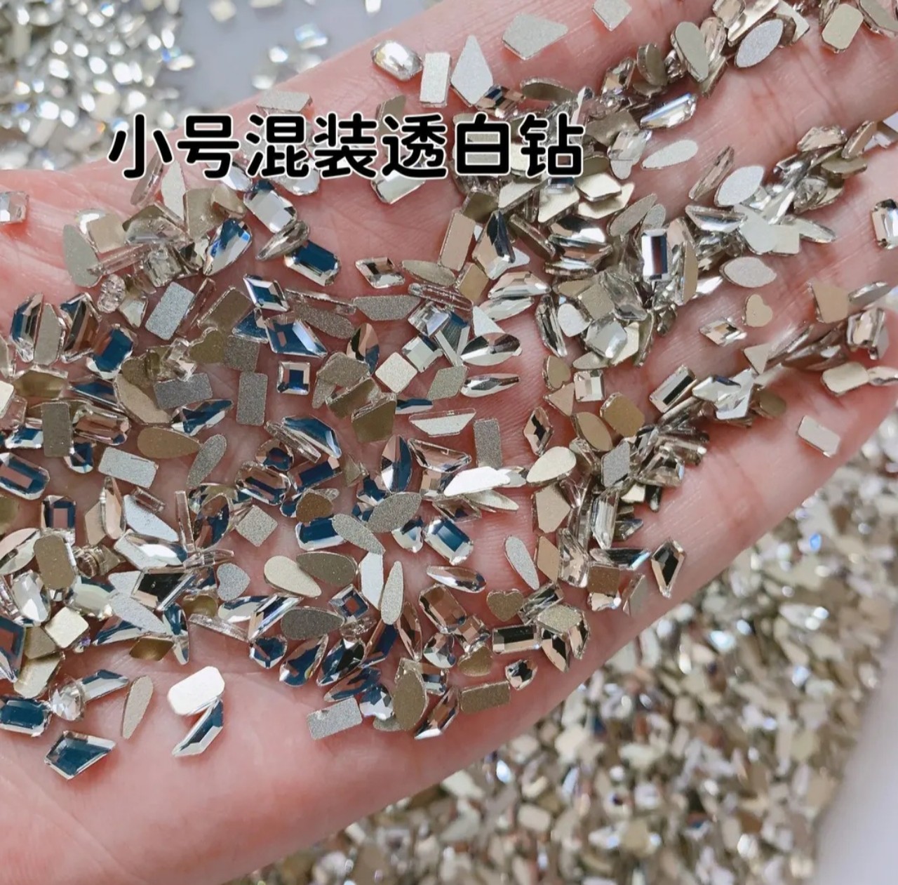 Đá khối chân bằng đính móng siêu sáng