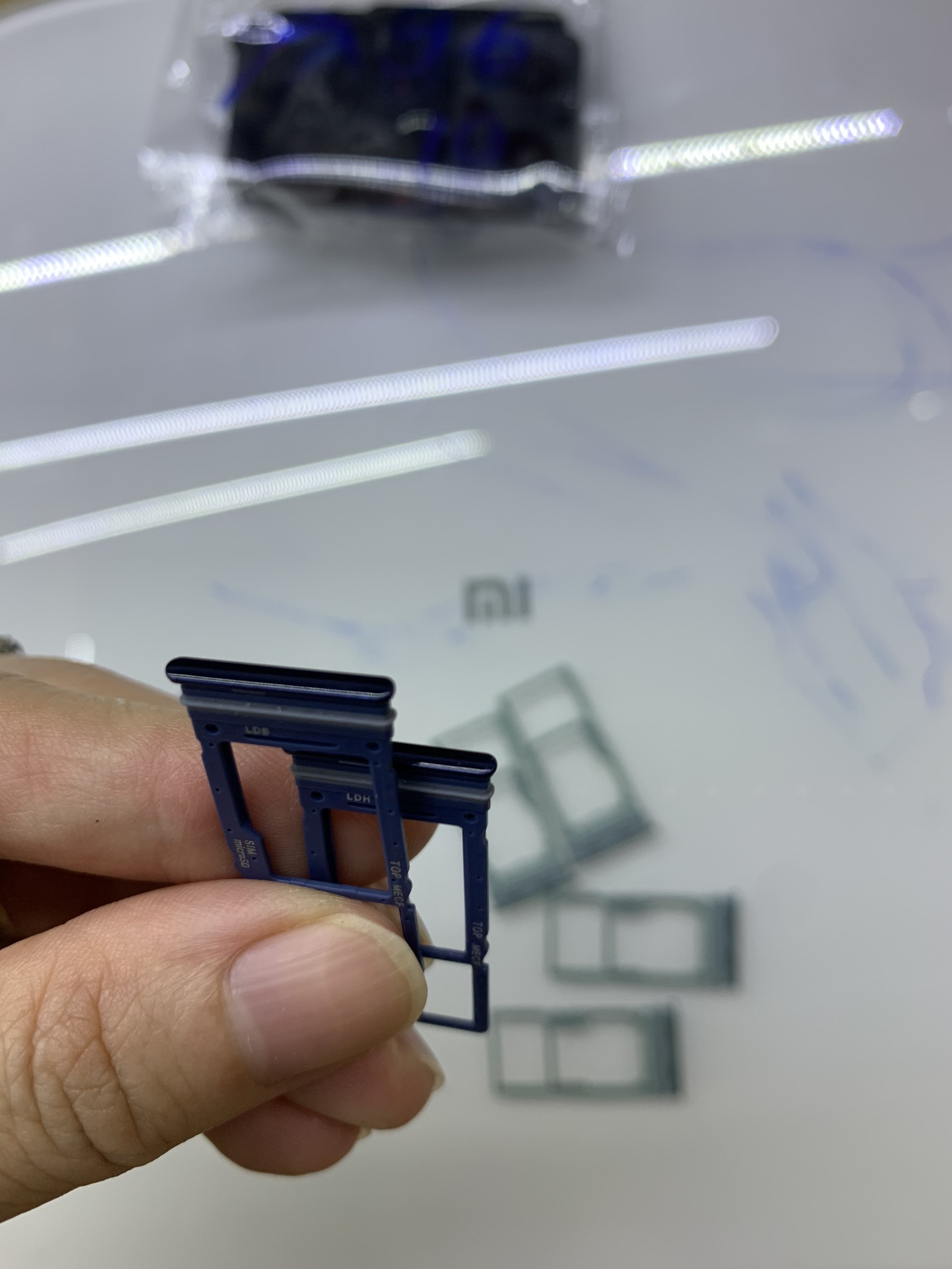 KHAY SIM ĐIỆN THOẠI SAM SUNG M53 - 5G