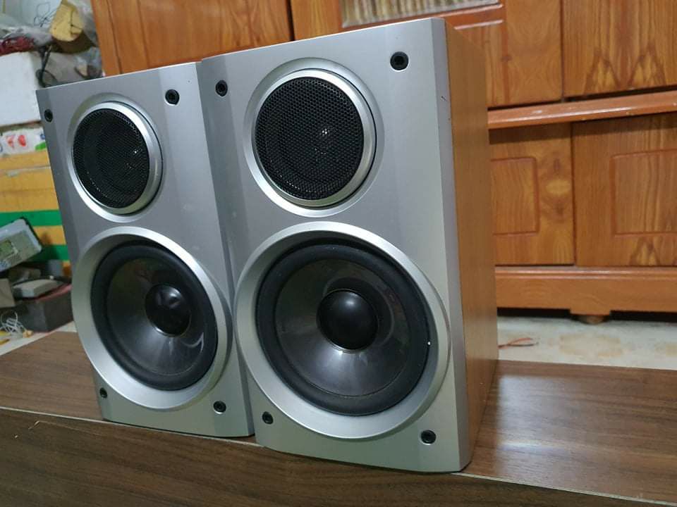 LOA AIWA M100