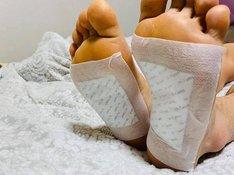 MIẾNG DÁN THẢI ĐỘC CHÂN HÀN QUỐC HEALING PATCH 30 MIẾNG