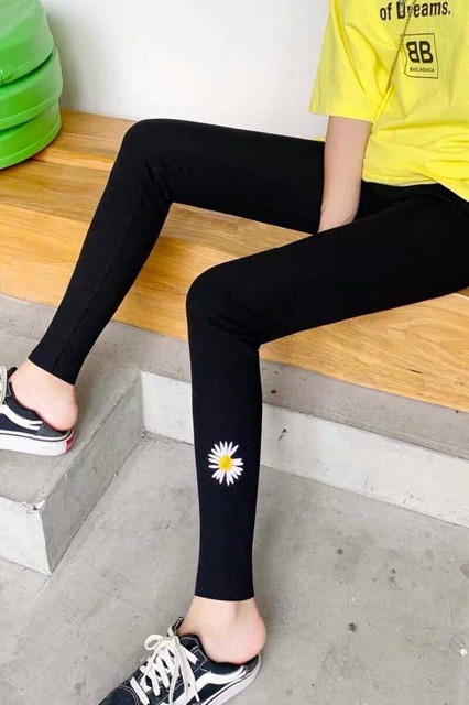 Quần legging hoa cúc freesz 40-58kg