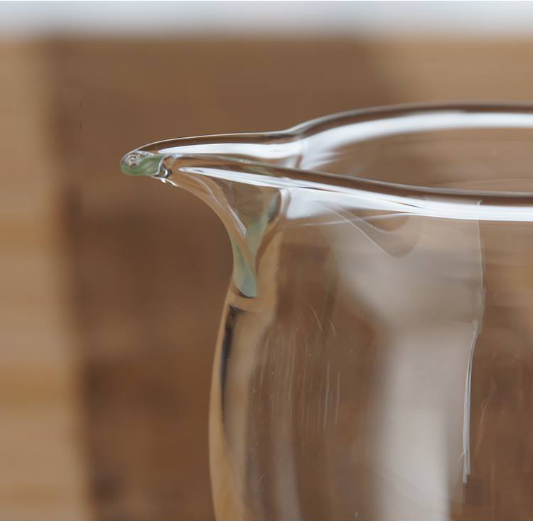 TỐNG TRÀ THỦY TINH - 250ml