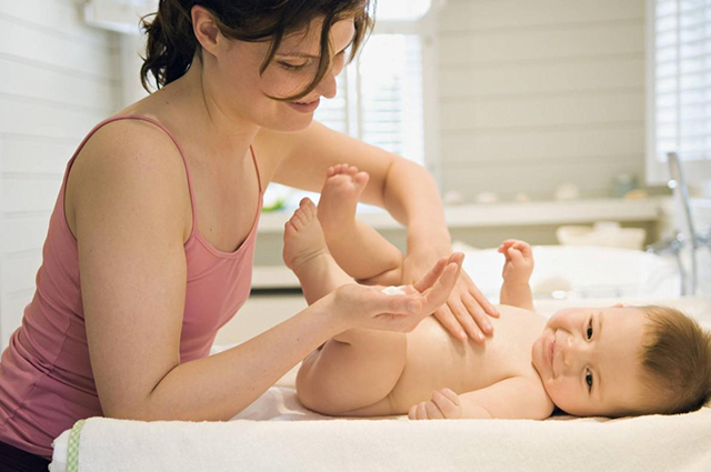 Phấn rôm Penaten Đức Cho Bé