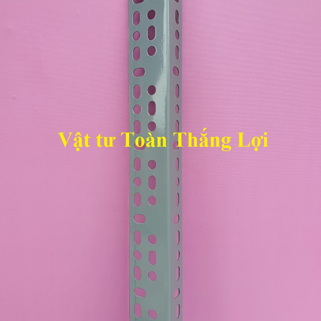 ( Dài từ 30cm đến 60cm ) Sắt V lỗ đa năng V4x4cm hoặc V3x5cm