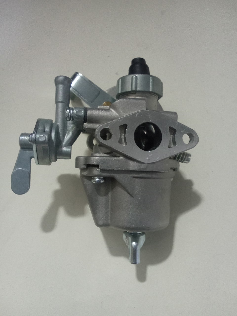 Bình xăng con máy cắt cỏ Oshima 411