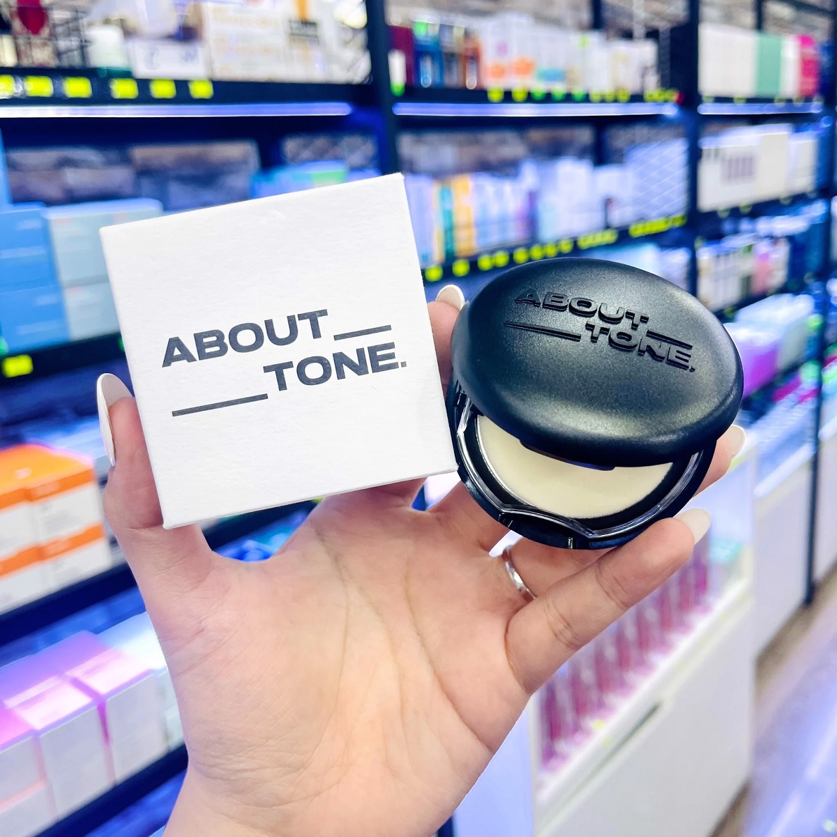 Phấn phủ siêu mịn, se khít lỗ chân lông eglips blur about tone powder pact 9g