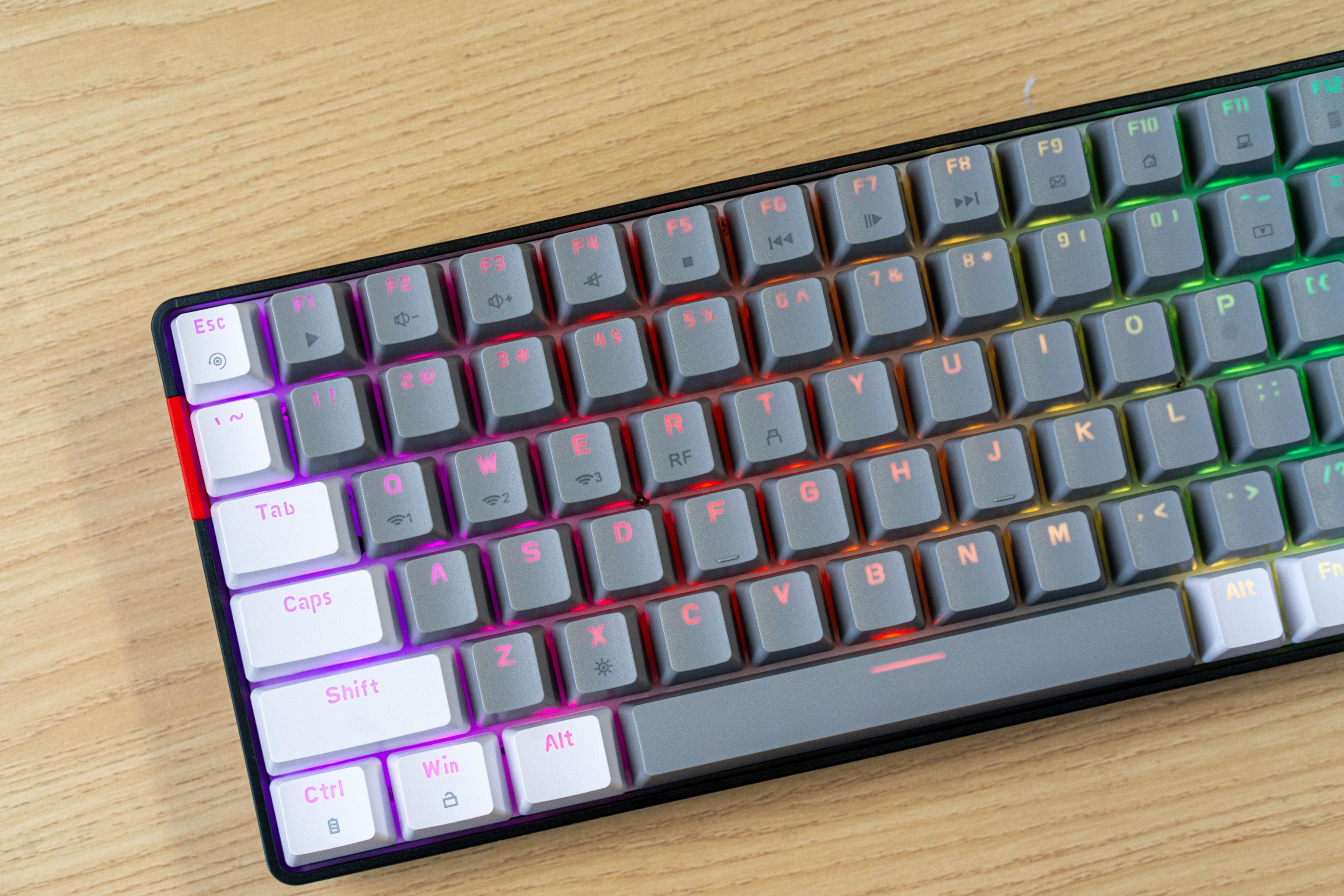Bàn phím cơ chơi game E-Dra EK384 Triple Mode - Alpha led RGB