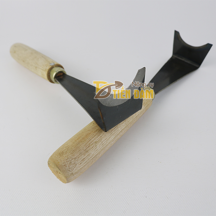 Dụng cụ cạo vỏ mía lưỡi thép rèn