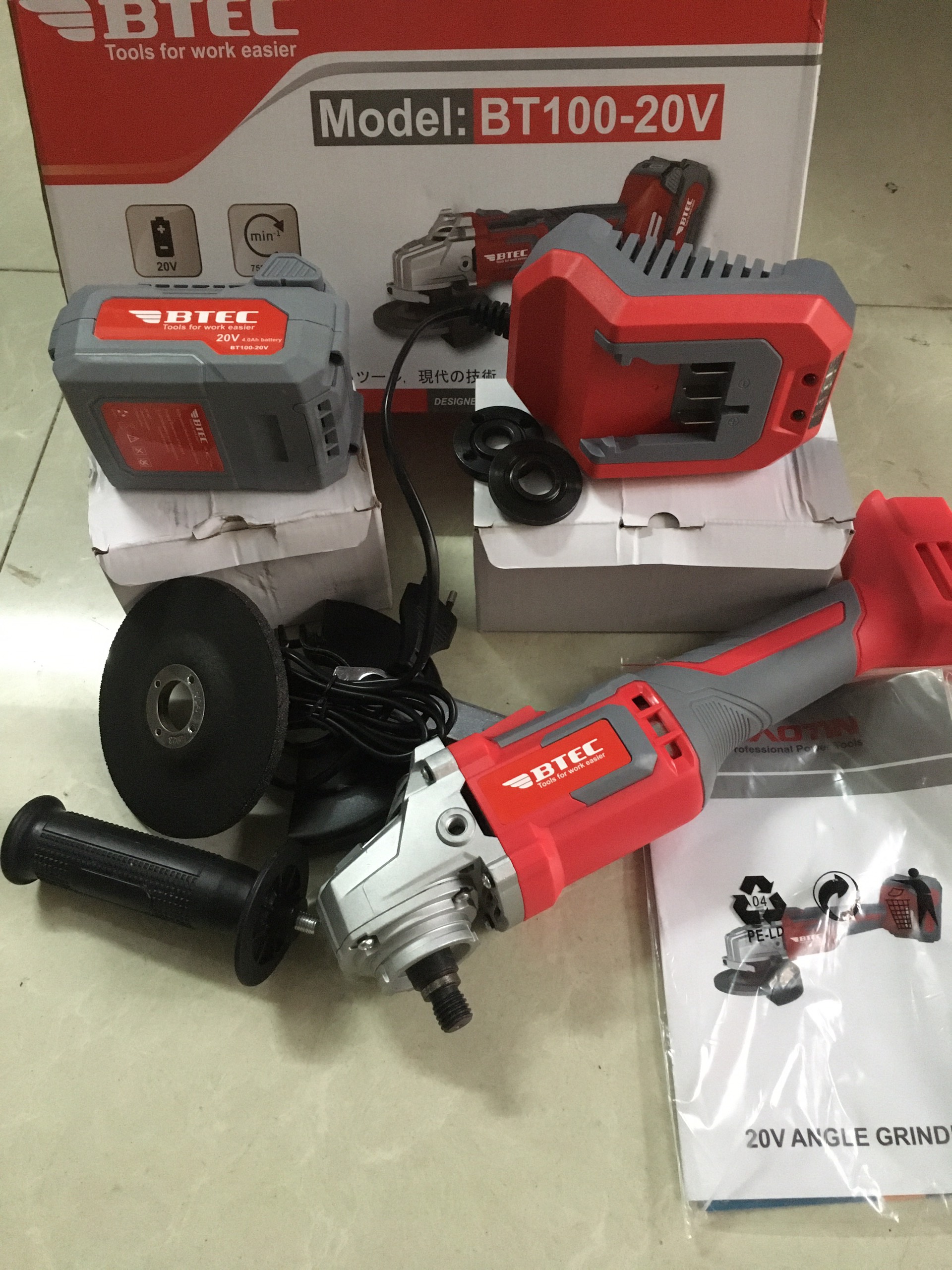 [HCM]MÁY MÀI GÓC 100MM DÙNG PIN 20V BTEC BT100-20V (1 PIN 1 SẠC)