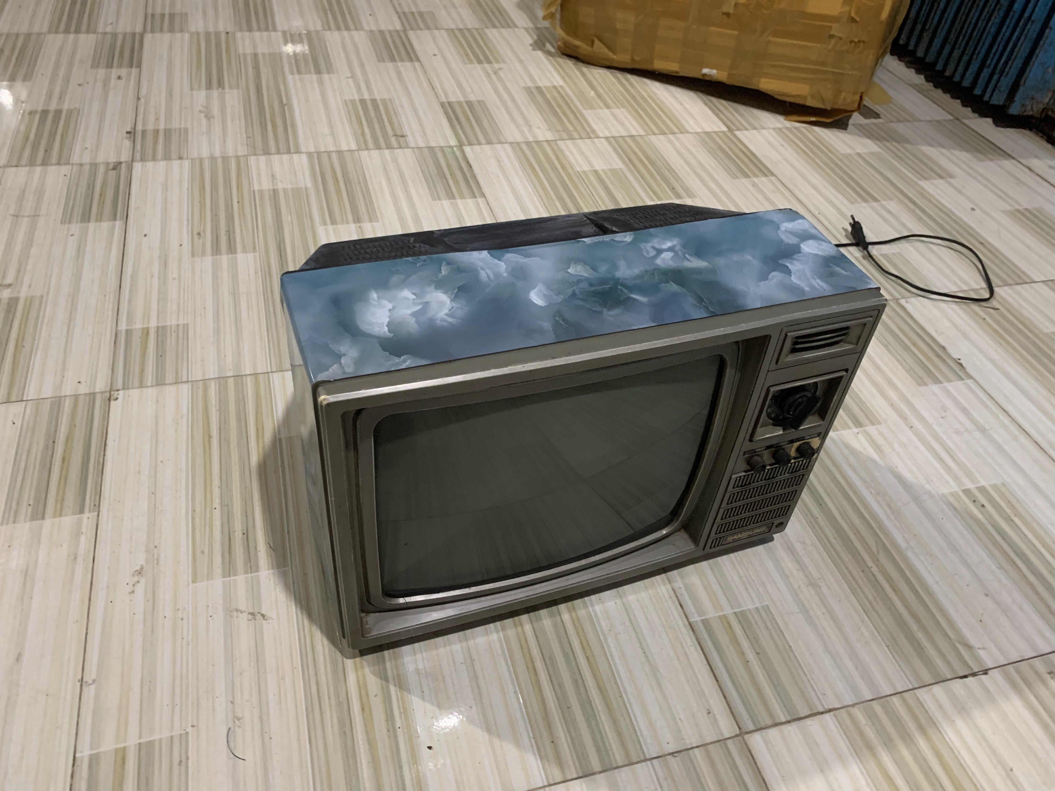 E bán tivi đen trắng samsung 359r