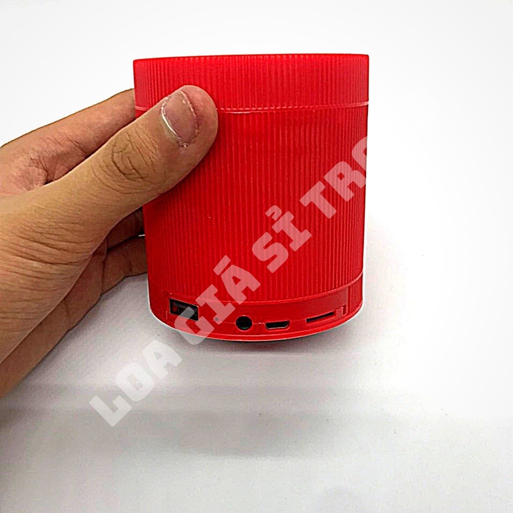 Loa Bluetooth Mini XQ3 Không Dây Kiêm Giá Đỡ Điện Thoại Hỗ Trợ Tai Nghe Và USB Tiện Lợi