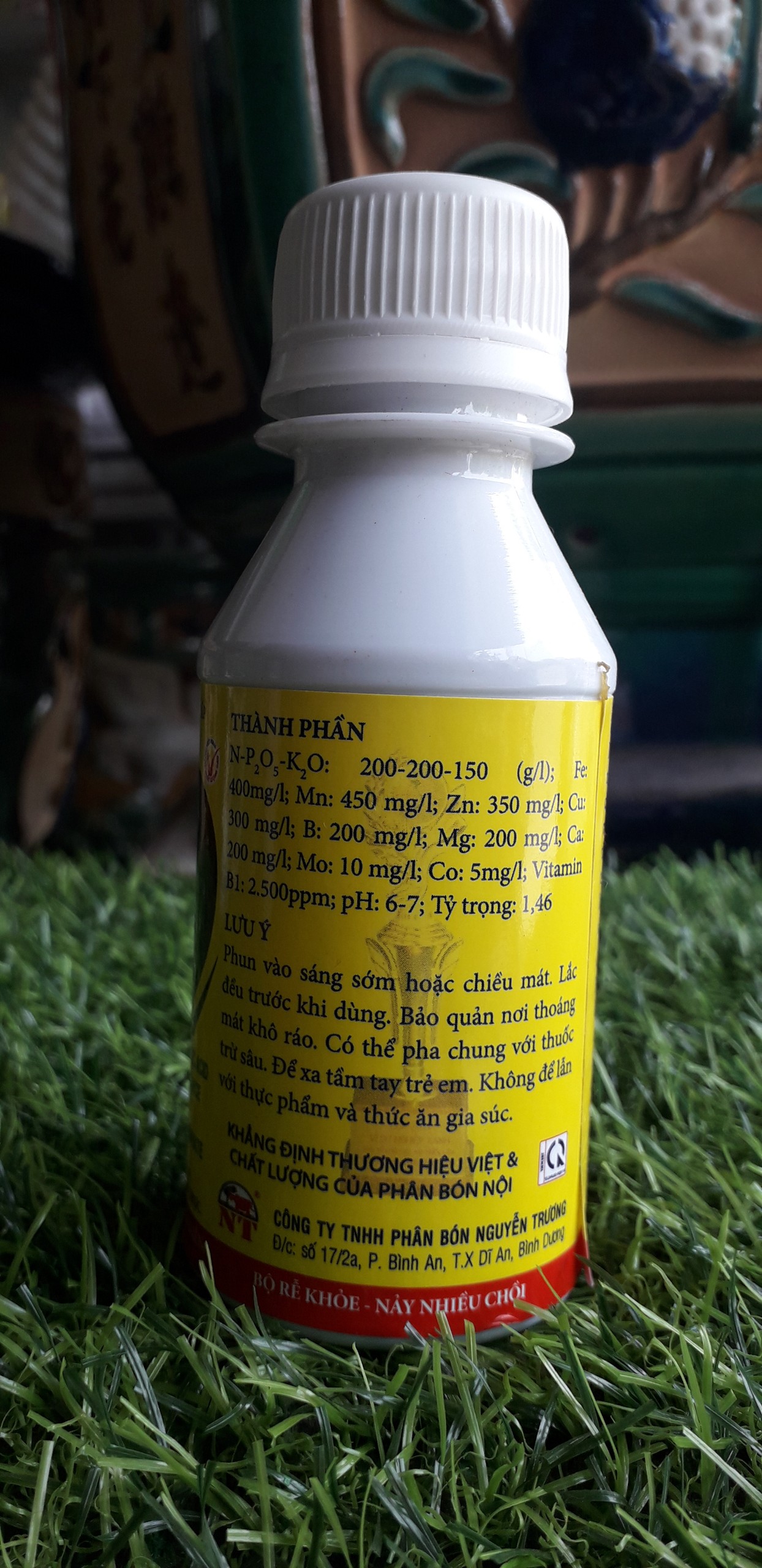 PHÂN BÓN LÁ ĐẬM ĐẶC CAO CẤP VITAMIN B1 (chai 250ml)